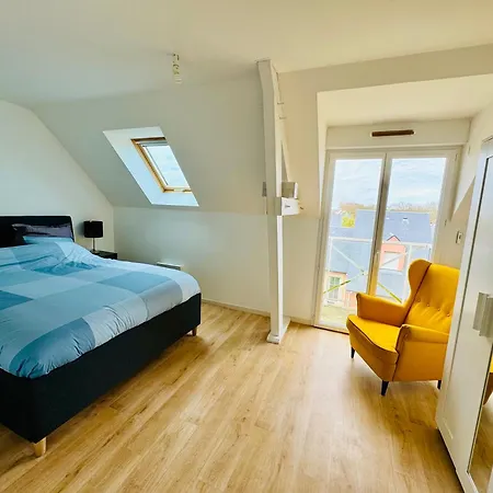 Апартаменты Grand Duplex A 400m De La